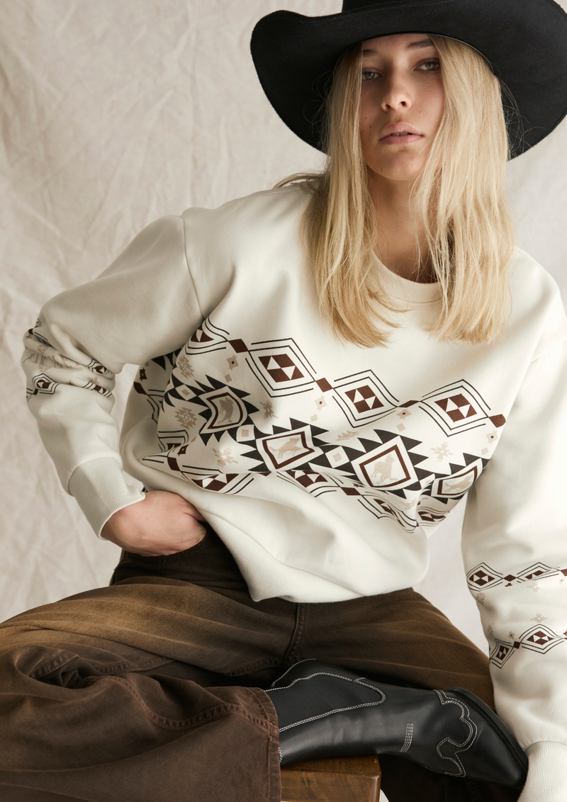 Kiona Pullover