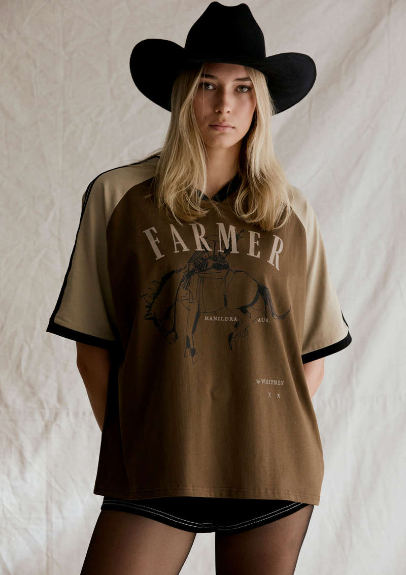 Dark Horse Raglan