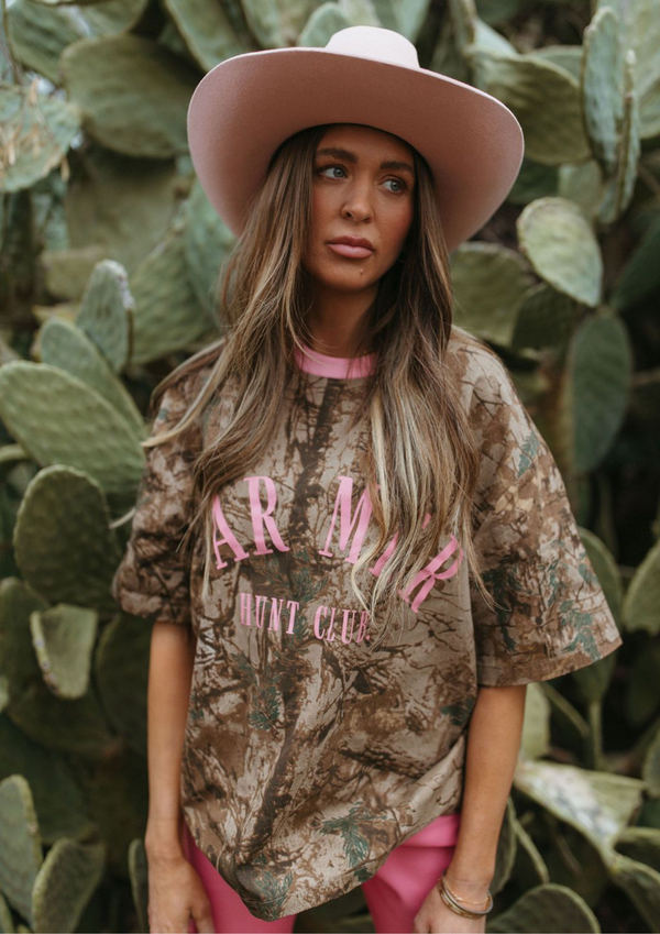 Hunt Club Tee